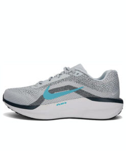 adidas astir sneakers