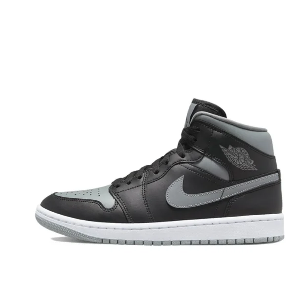 Nike Air Jordan 1 Mid Classic Men's Basketball Shoes Comfortable Wear-resistant Anti-skid Black and Gray